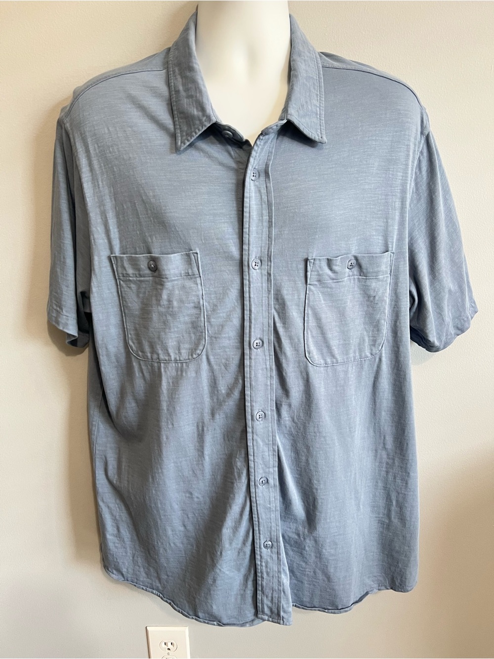 32 Degrees Cool Men's Size XL Dusty Blue Short Sleeve Button-Up Casual Shirt